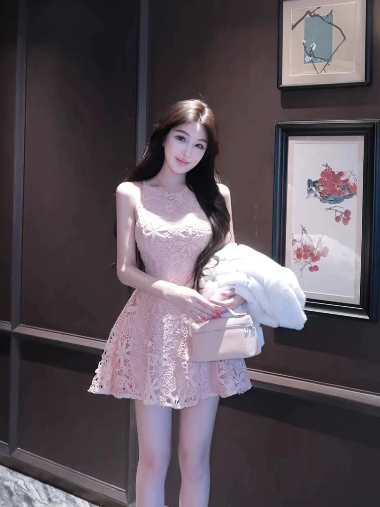 XZY Gentle Style plus Size Lace Hollow out Short Dress Women's Slim Fit Puffy Skirt High Waist Spring Season Casual Wear
XZY Gentle Style plus Size Lace Hollow out Short Dress Women's Slim Fit Puffy Skirt High Waist Spring Season Casual Wear