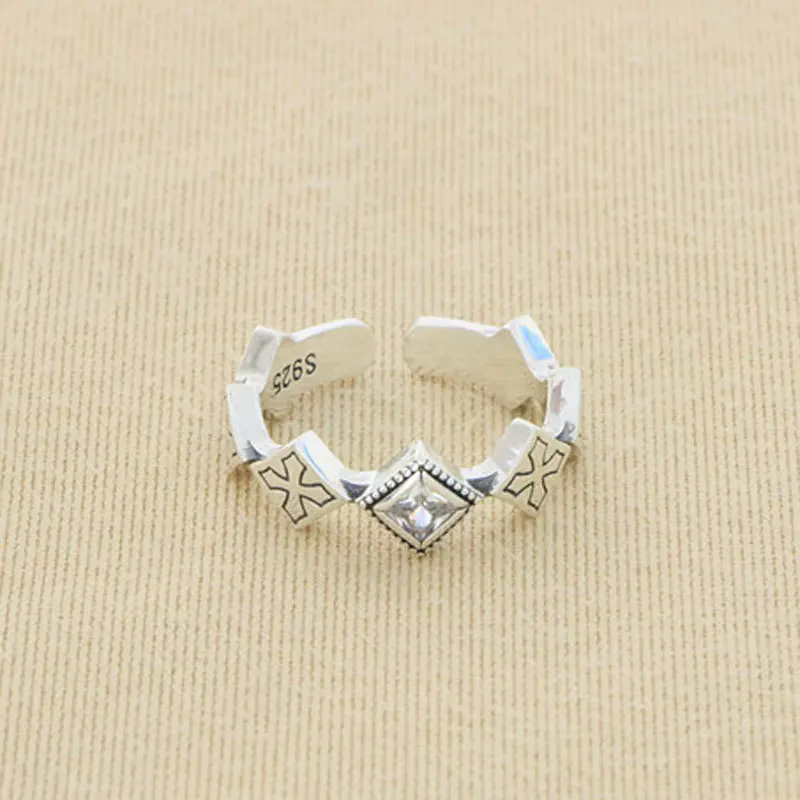 Coldness, temperament, personality, S925 sterling silver ring, cross, female fashion, ins trend, cross, open ring, male
Coldness, temperament, personality, S925 sterling silver ring, cross, female fashion, ins trend, cross, open ring, male