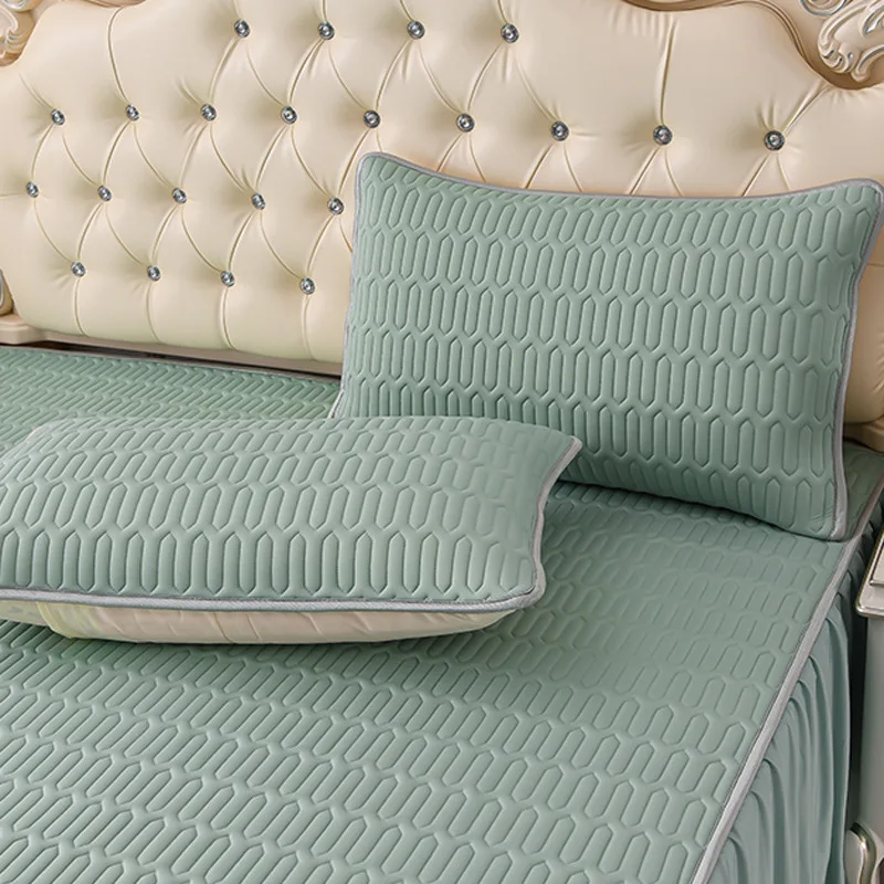 Summer Princess Wind Ice Silk Mat Bed Skirt Three-piece Set 2024 New Machine Washable Sheets Bedspread with Skirt
Summer Princess Wind Ice Silk Mat Bed Skirt Three-piece Set 2024 New Machine Washable Sheets Bedspread with Skirt