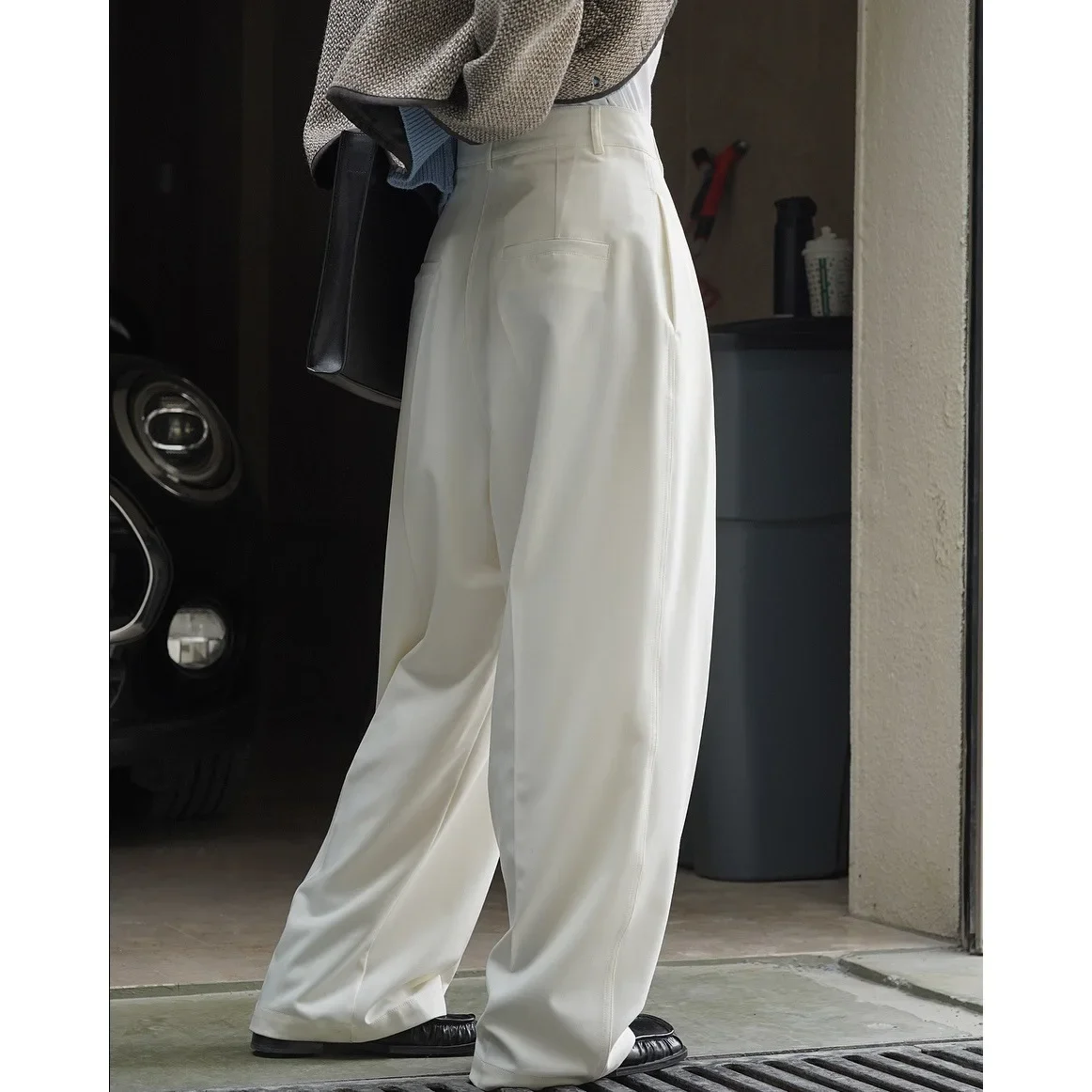 Spring Tailored Trousers Loose Pants Women Straight Wide Leg Korean Baggy Joggers Streetwear Simple Commuting Crisp Thin Casual
Spring Tailored Trousers Loose Pants Women Straight Wide Leg Korean Baggy Joggers Streetwear Simple Commuting Crisp Thin Casual