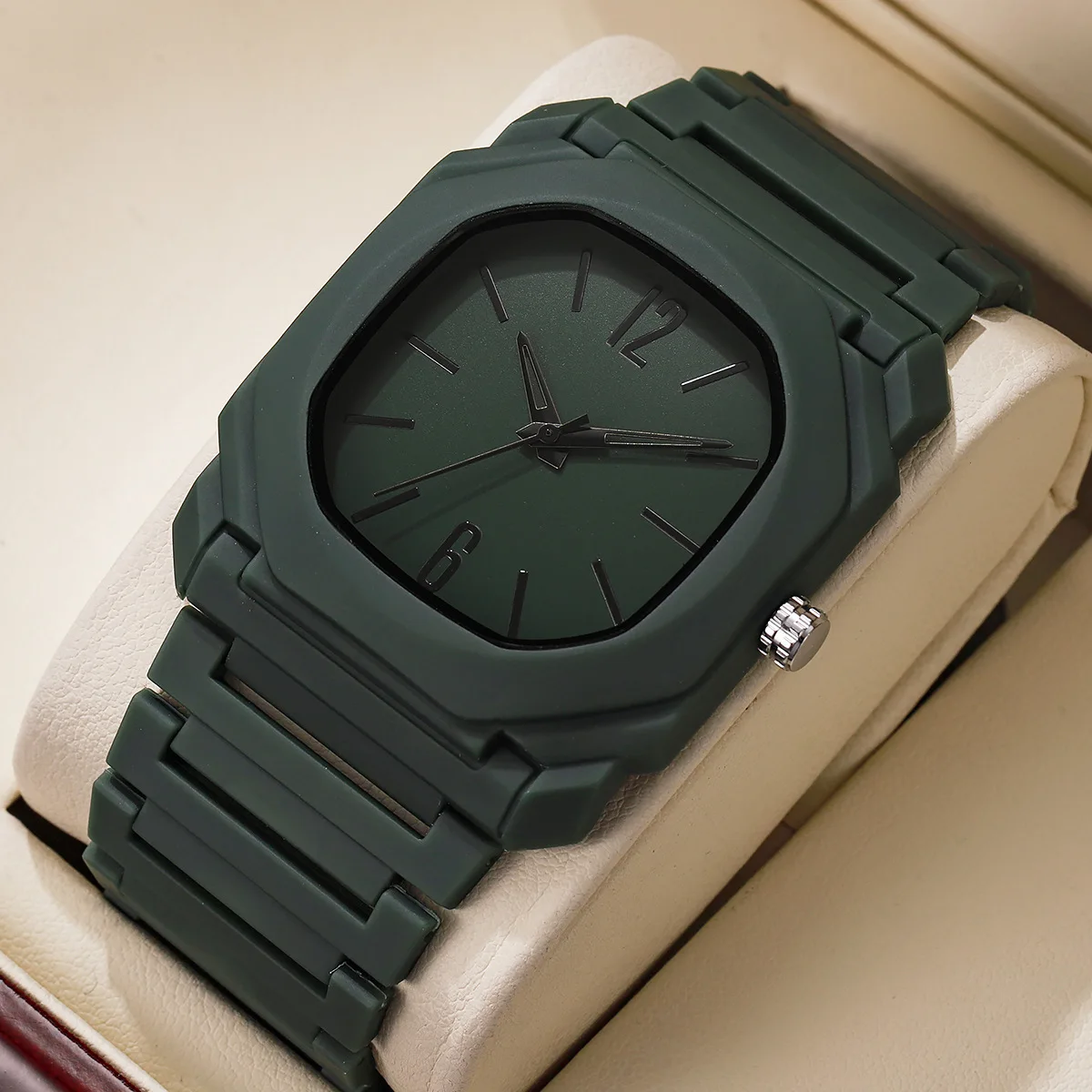 New Fashion Men Luxury Square Watch Women Business Casual Quartz Watches Sports Plastic Watch Students Watches Gift Reloj Hombre
New Fashion Men Luxury Square Watch Women Business Casual Quartz Watches Sports Plastic Watch Students Watches Gift Reloj Hombre