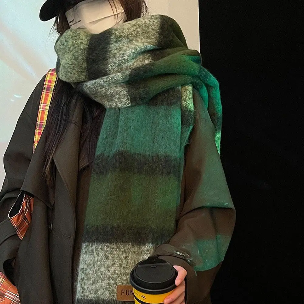 Элегантный зимний шарф для женщин, однотонный, универсальный, студенческий элитный, утолщенный теплый шарф, модный женский шарф
Элегантный зимний шарф для женщин, однотонный, универсальный, студенческий элитный, утолщенный теплый шарф, модный женский шарф