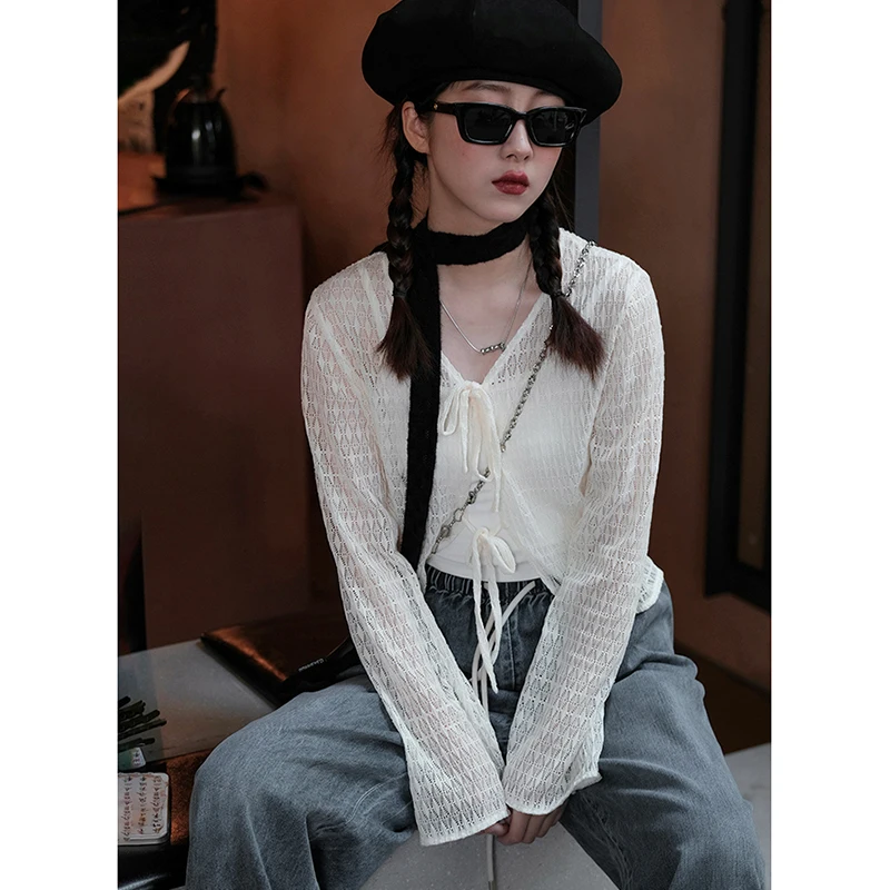 Ice Silk Sun Protection Light Weight Lace Blouse Women's Cardigan Summer Strap Dresses Outer Shirt Shoulder Pad V-Neck Commut...
Ice Silk Sun Protection Light Weight Lace Blouse Women's Cardigan Summer Strap Dresses Outer Shirt Shoulder Pad V-Neck Commut...