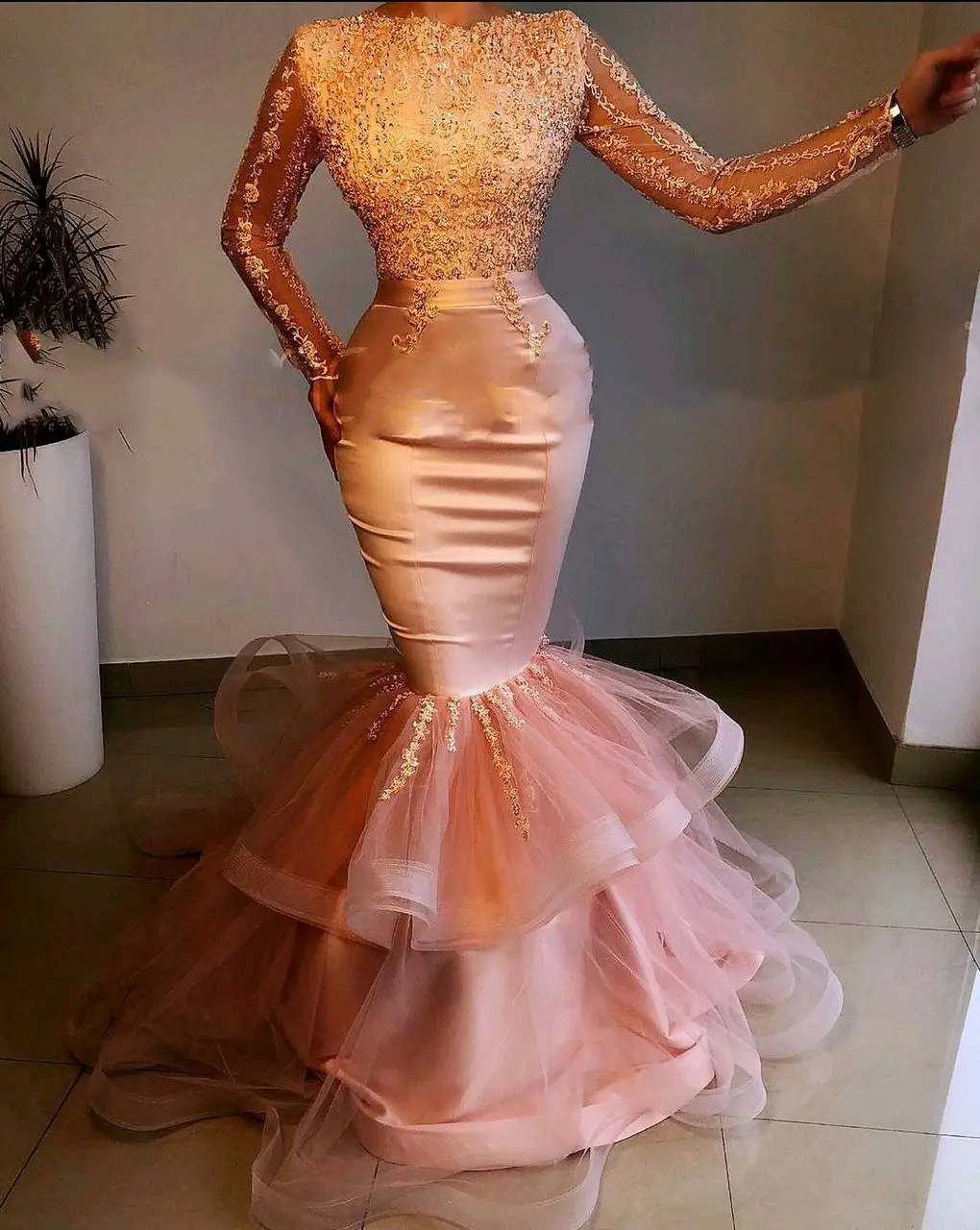 Muslim Evening Dresses Long Sleeves 2022 Luxury Mermaid Lace Beads Women Elegent Formal Prom Party Gowns for a Wedding
Muslim Evening Dresses Long Sleeves 2022 Luxury Mermaid Lace Beads Women Elegent Formal Prom Party Gowns for a Wedding