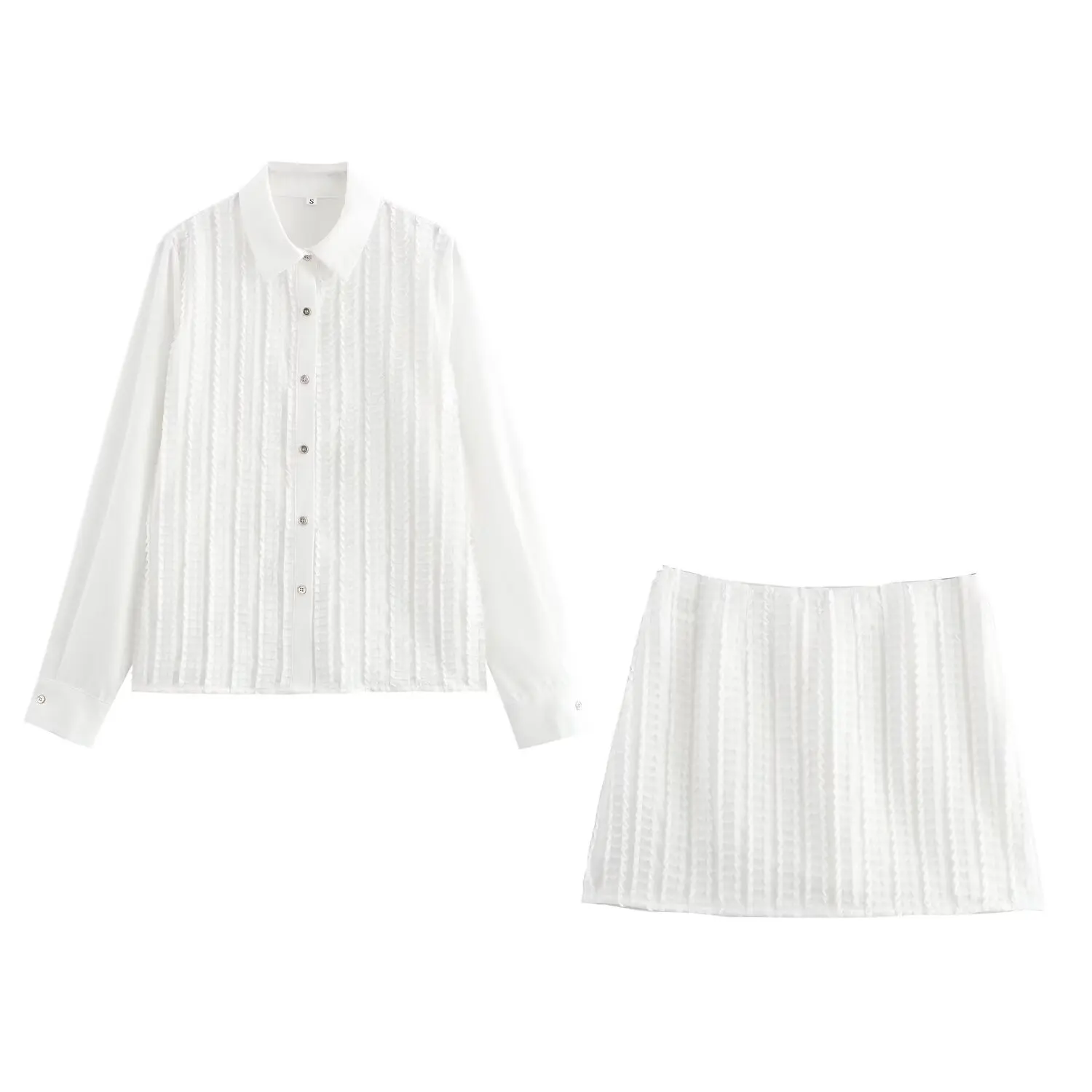 Autumn new temperament commuting two-piece set for women niche design long-sleeved shirt with hip-covering short skirt
Autumn new temperament commuting two-piece set for women niche design long-sleeved shirt with hip-covering short skirt