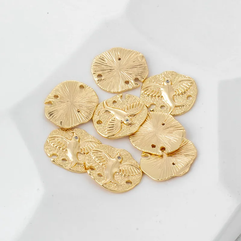 14K Gold Plated Bird Pendant 14*16mm DIY Jewelry Charms For Bracelets, Necklaces & Earrings
14K Gold Plated Bird Pendant 14*16mm DIY Jewelry Charms For Bracelets, Necklaces & Earrings
