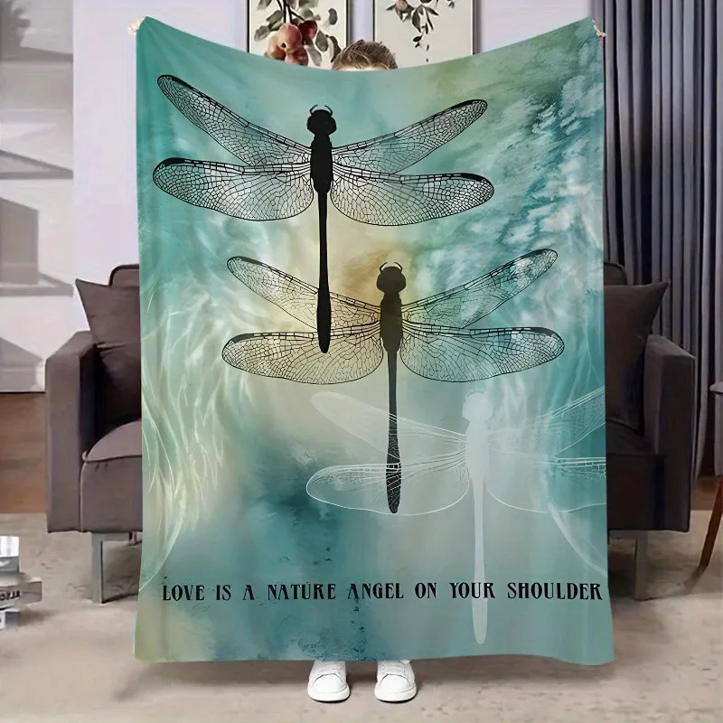 Одеяло Love is an Angel — мягкий плед с принтом
Одеяло Love is an Angel — мягкий плед с принтом