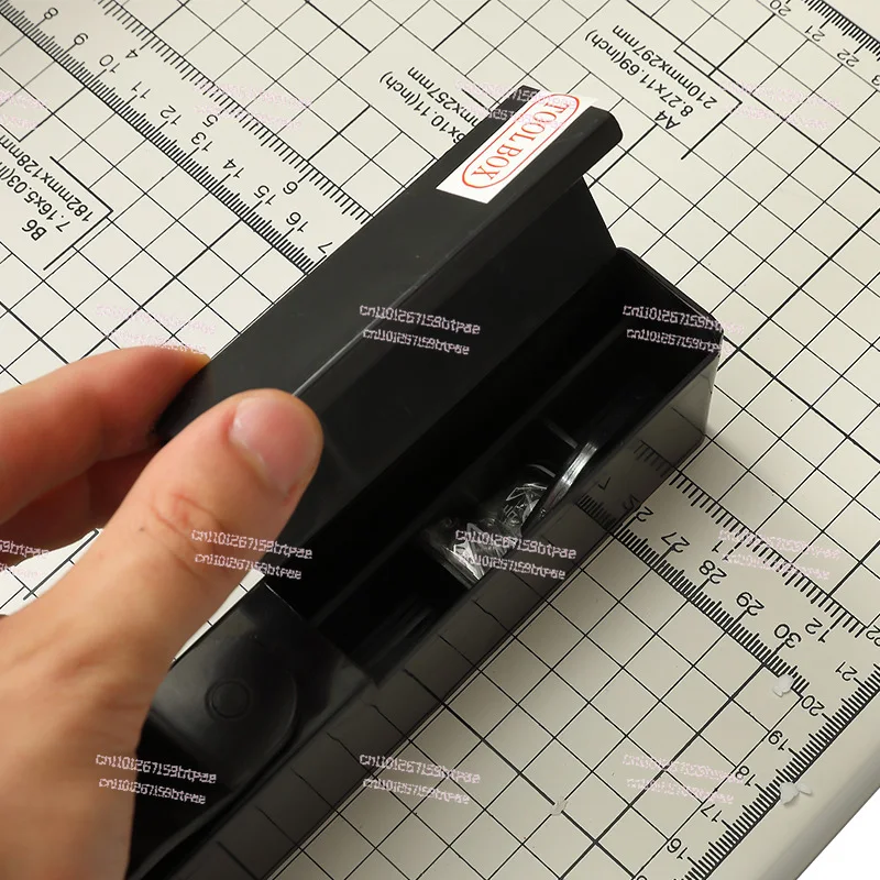 Heavy Duty A4 Paper Cutter 858a4 Thick Layer Paper Cutter
Heavy Duty A4 Paper Cutter 858a4 Thick Layer Paper Cutter