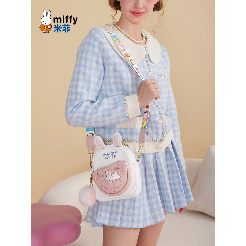 Miffy Crossbody Bag Kawaii Miffy Rabbit Embroidered Single Shoulder Bag Cute Compact Girl's Daily Travel Small Item Storage
Miffy Crossbody Bag Kawaii Miffy Rabbit Embroidered Single Shoulder Bag Cute Compact Girl's Daily Travel Small Item Storage