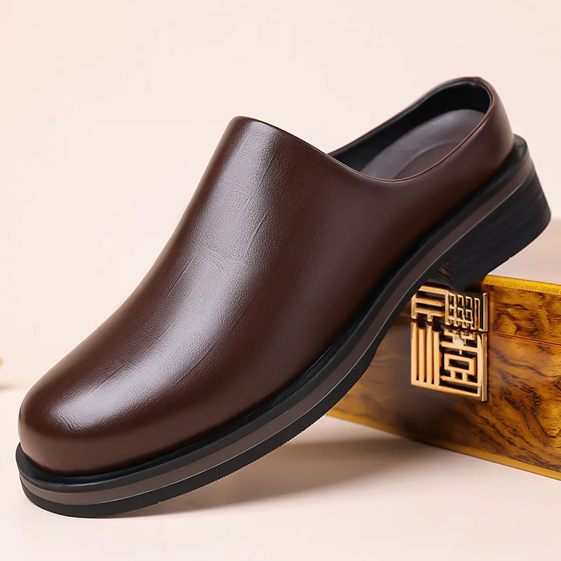 Half Slippers Men's Platform Leather Shoes Glossy Patent Leather Slippers Man Retro Versatile Men's Leather Sandals
Half Slippers Men's Platform Leather Shoes Glossy Patent Leather Slippers Man Retro Versatile Men's Leather Sandals