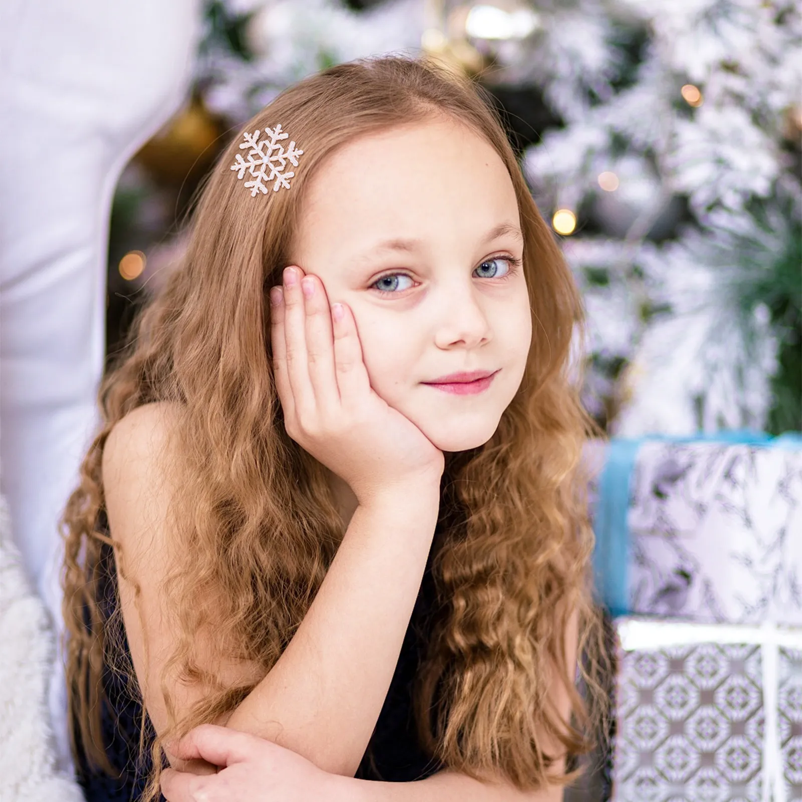 4Pcs Christmas Snowflake Hair Clips Shiny Alloy Hairpins for Girls Women Fashionable Hair Accessories Cosplay Party
4Pcs Christmas Snowflake Hair Clips Shiny Alloy Hairpins for Girls Women Fashionable Hair Accessories Cosplay Party