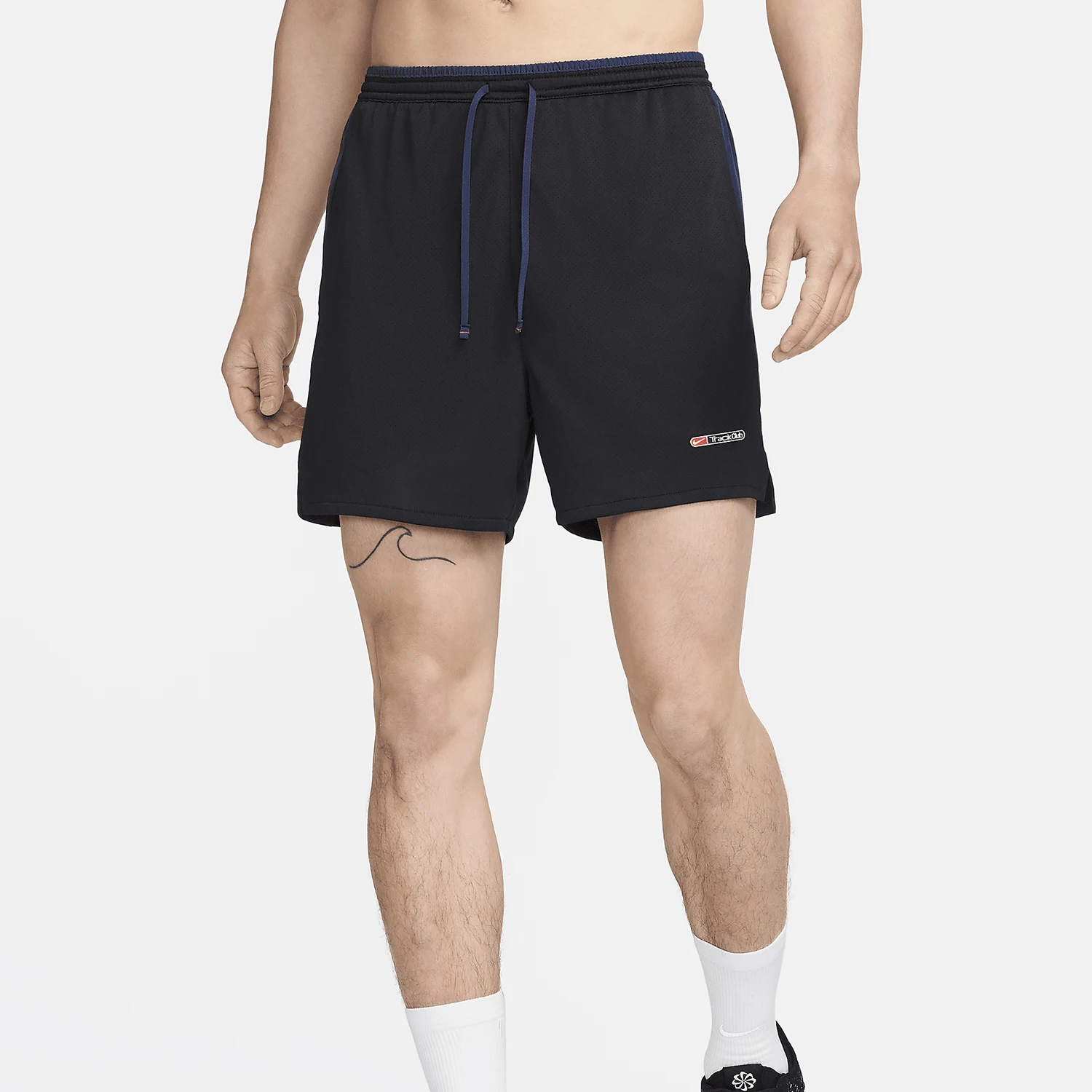 Мужские шорты для бега Nike Track Club Dri-FIT FZ7398-010
Мужские шорты для бега Nike Track Club Dri-FIT FZ7398-010