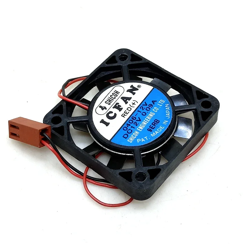 ICFAN 0406-12V Вентилятор охлаждения сервера постоянного тока 12 В 0,09 А 40x40x06 мм 2-проводной
ICFAN 0406-12V Вентилятор охлаждения сервера постоянного тока 12 В 0,09 А 40x40x06 мм 2-проводной