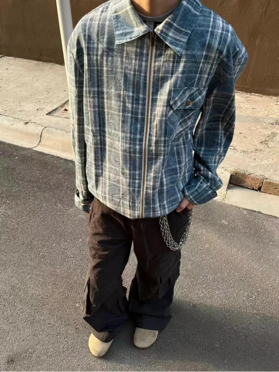 Мужская свободная весенне-осенняя верхняя одежда в клетку American Cleanfit High Street с застежкой-молнией и рваными
Мужская свободная весенне-осенняя верхняя одежда в клетку American Cleanfit High Street с застежкой-молнией и рваными