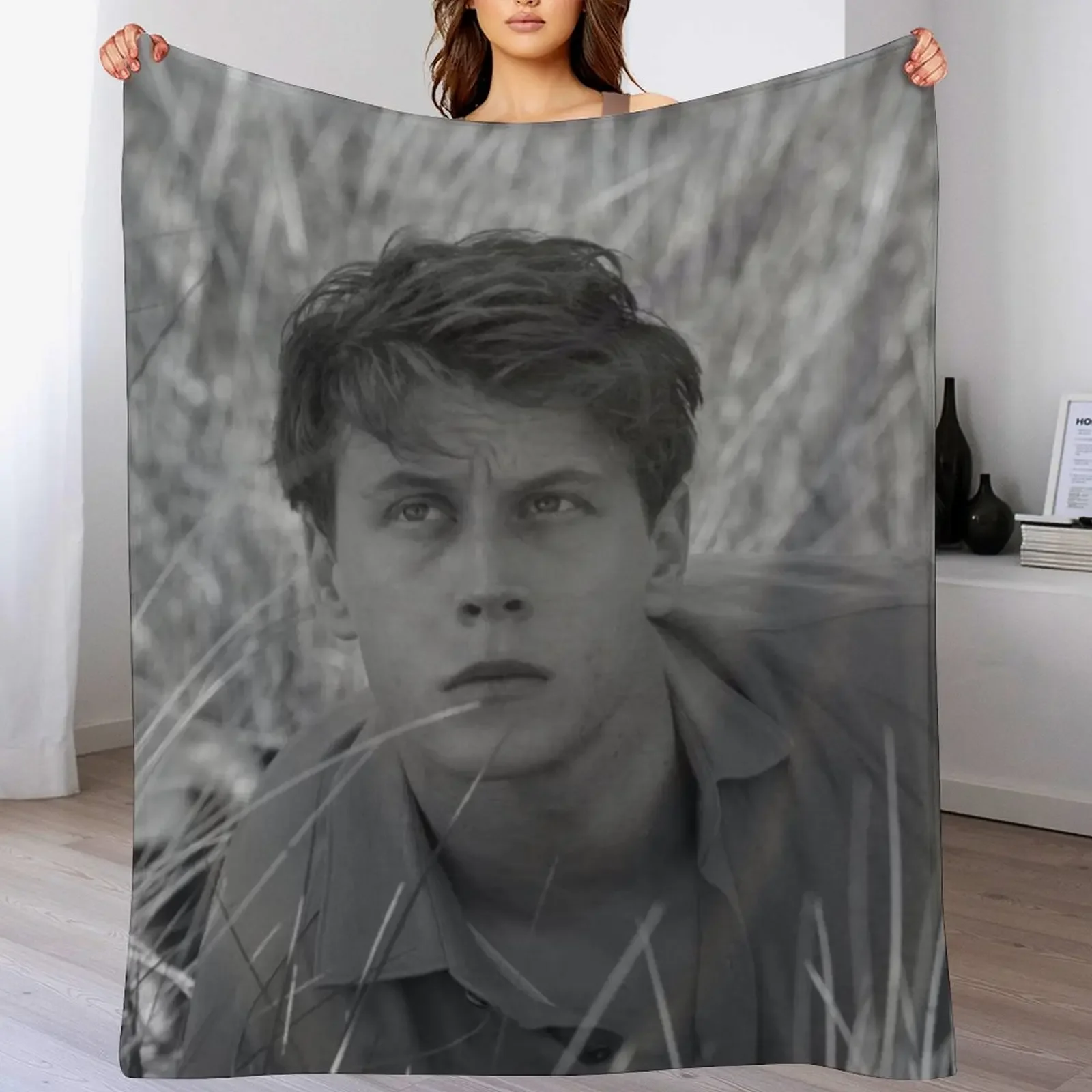 George Mackay Black and White Throw Blanket Warm Comfortable Blanket Gift for Parents Friends
George Mackay Black and White Throw Blanket Warm Comfortable Blanket Gift for Parents Friends