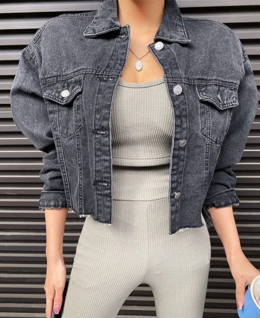 Retro Waed Denim Jaet Women's Loose Fit Collar ort Coat with kets Cotton Material Long Sve Pure Color
Retro Waed Denim Jaet Women's Loose Fit Collar ort Coat with kets Cotton Material Long Sve Pure Color