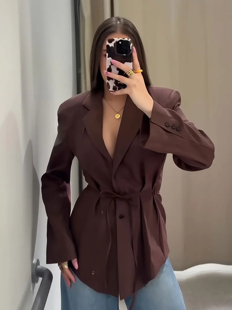 HH летний элегантный коричневый костюм для женщин с длинными рукавами, однобортный пиджак с поясом и лацканами, пальто + шорты трапециевидной формы на молнии, шикарный костюм
HH летний элегантный коричневый костюм для женщин с длинными рукавами, однобортный пиджак с поясом и лацканами, пальто + шорты трапециевидной формы на молнии, шикарный костюм