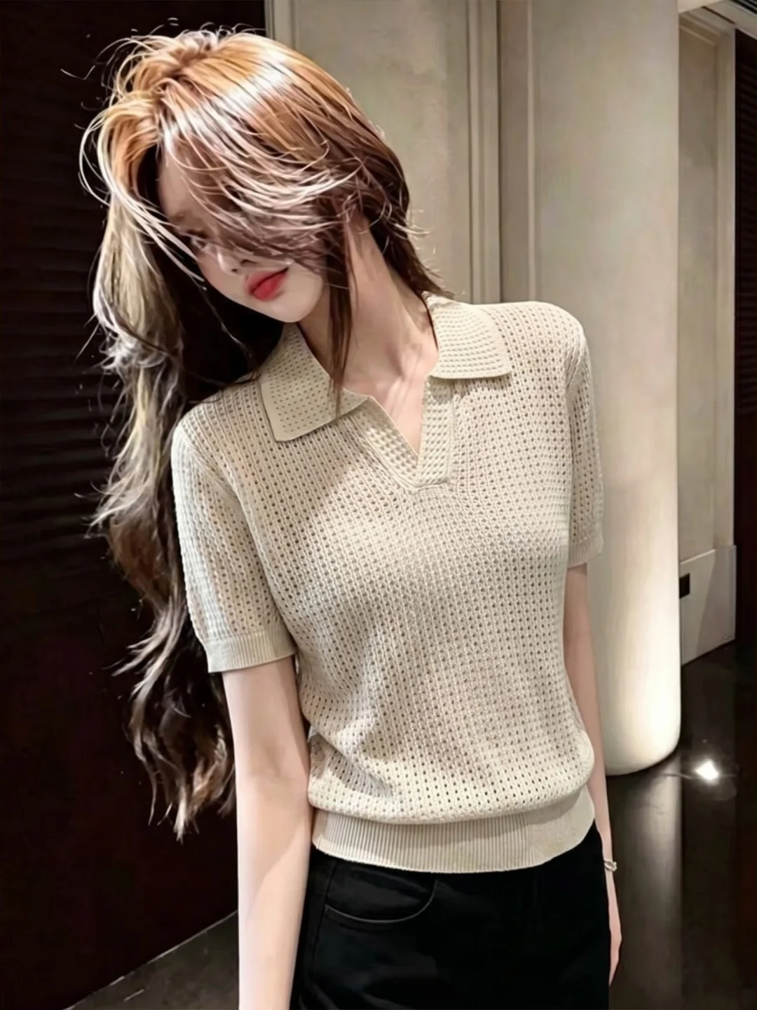 Summer 2026 Ice Silk Knitted Hollow out Short Sleeve Slimming Commute Ready Fashionable Women's Top Korean Style Straight Cut
Summer 2026 Ice Silk Knitted Hollow out Short Sleeve Slimming Commute Ready Fashionable Women's Top Korean Style Straight Cut