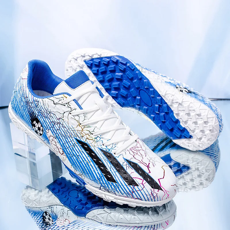 Men's Football Boots Student Football Shoes Breathable Mesh Anti-slip Sole Youth Sports Training Shoes
Men's Football Boots Student Football Shoes Breathable Mesh Anti-slip Sole Youth Sports Training Shoes