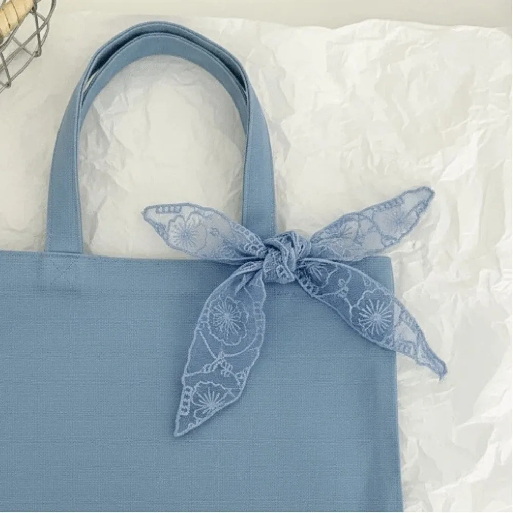 Breathable Lace Triangle Scarf Lightweight Wraps Thin Embroidered Flowers Headband Polyester Pastoral Style Ramie Head Scarf
Breathable Lace Triangle Scarf Lightweight Wraps Thin Embroidered Flowers Headband Polyester Pastoral Style Ramie Head Scarf