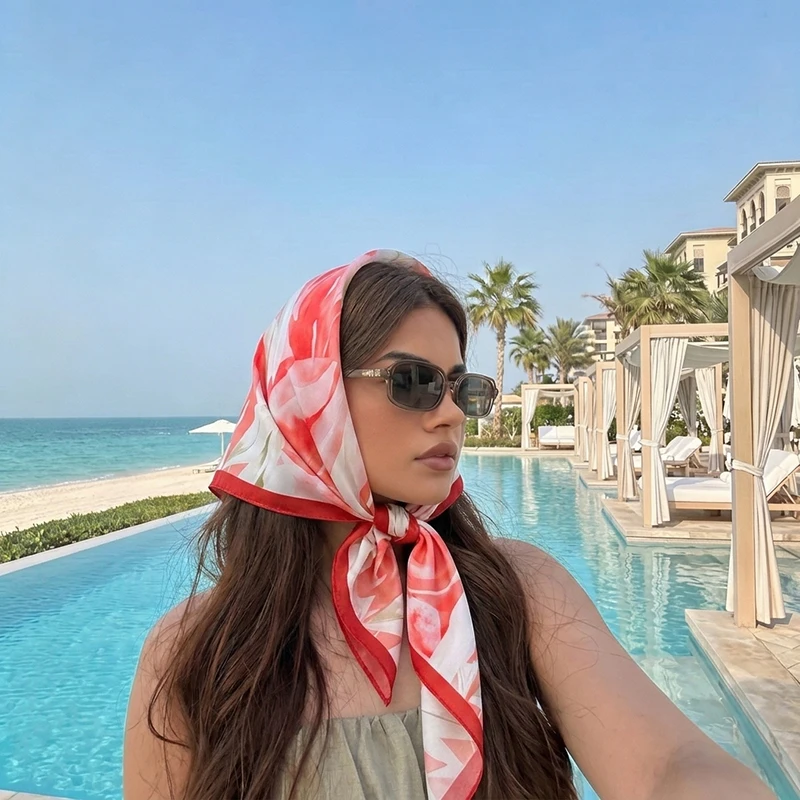 Fashion Scarf Bandana Turban Hijab Luxury Print Female Headscarf Neckerchief Headband Windproof Shawl Handkerchief Square Wraps
Fashion Scarf Bandana Turban Hijab Luxury Print Female Headscarf Neckerchief Headband Windproof Shawl Handkerchief Square Wraps