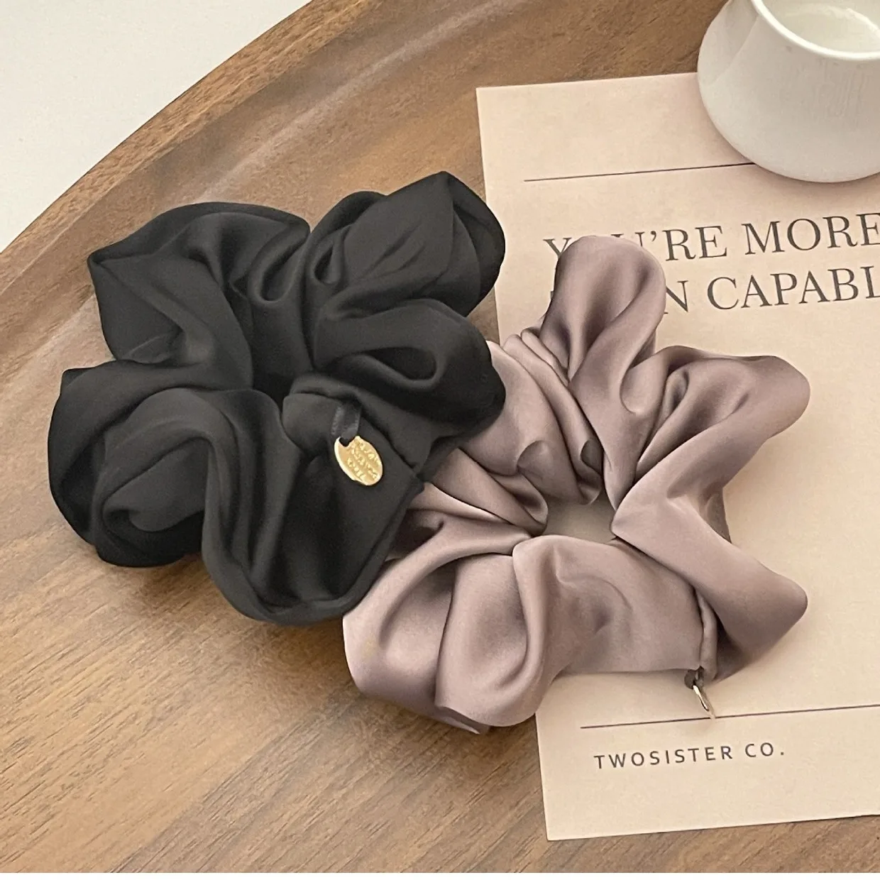 Satin Silk Hair Scrunchies Black Hair Ties for Girls and Women Scrunchie Solid Color Hair Accessories Scrunch
Satin Silk Hair Scrunchies Black Hair Ties for Girls and Women Scrunchie Solid Color Hair Accessories Scrunch