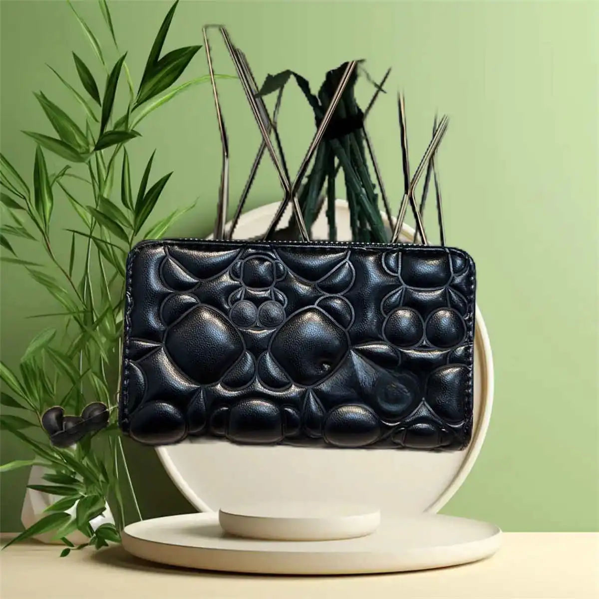 Fashionable Letter Printed Tours Handbag for Women, Versatile Shoulder Bag, Commuting Tote Bag
Fashionable Letter Printed Tours Handbag for Women, Versatile Shoulder Bag, Commuting Tote Bag