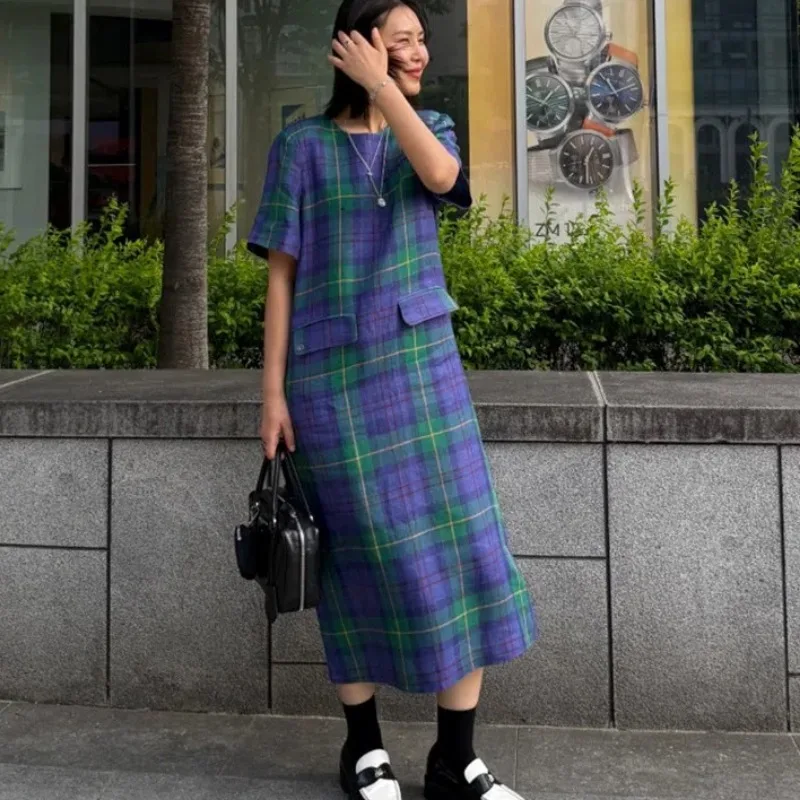 Contrast Color Plaid Long Dress Women Summer French Vintage Short Sleeve Straight Pullover Sundress Female 2025
Contrast Color Plaid Long Dress Women Summer French Vintage Short Sleeve Straight Pullover Sundress Female 2025