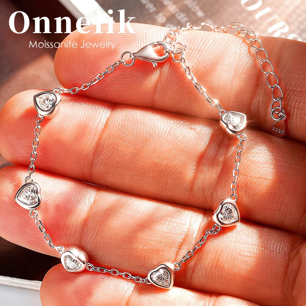 Onnelik 1.8cttw 4mm Heart Cut Moissanite Tennis Bracelet with Gift Box S925 Sterling Silver Sparkling Hand Chain Couples Jewelry
Onnelik 1.8cttw 4mm Heart Cut Moissanite Tennis Bracelet with Gift Box S925 Sterling Silver Sparkling Hand Chain Couples Jewelry