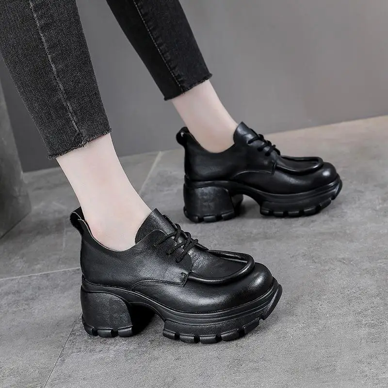 Casual Cross-Band Waterproof Platform Thick Heel Buckle Single Shoes Leather round Toe Mid-Calf Rubber Sole Fashionable Mules
Casual Cross-Band Waterproof Platform Thick Heel Buckle Single Shoes Leather round Toe Mid-Calf Rubber Sole Fashionable Mules