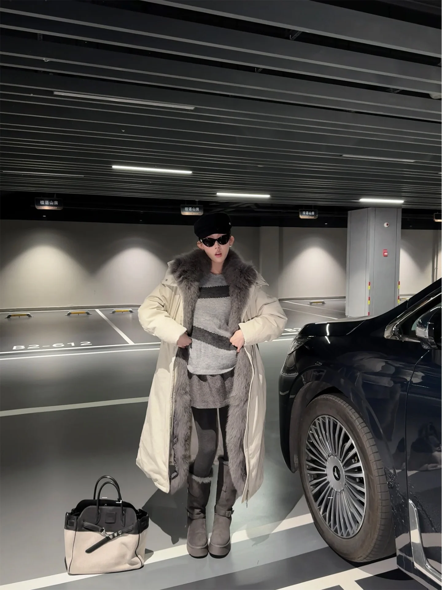 Вязаный свитер Luhe Iceberg Park и шерстяная юбка: женская повседневная одежда, художественный дизайн, длинный рукав, круглый вырез, трикотаж
Вязаный свитер Luhe Iceberg Park и шерстяная юбка: женская повседневная одежда, художественный дизайн, длинный рукав, круглый вырез, трикотаж