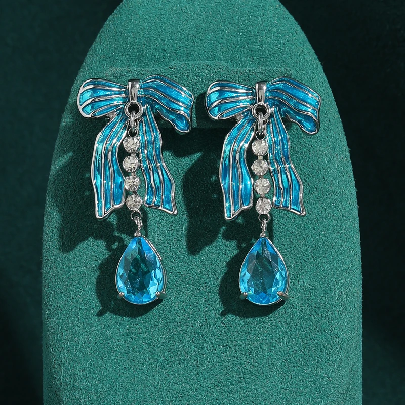 Vintage Long Blue Bowknot Earrings For Women Water Droplet Crystal Enamel Rhinestone Large Bohemian Jewelry 2025 Trending Gift
Vintage Long Blue Bowknot Earrings For Women Water Droplet Crystal Enamel Rhinestone Large Bohemian Jewelry 2025 Trending Gift