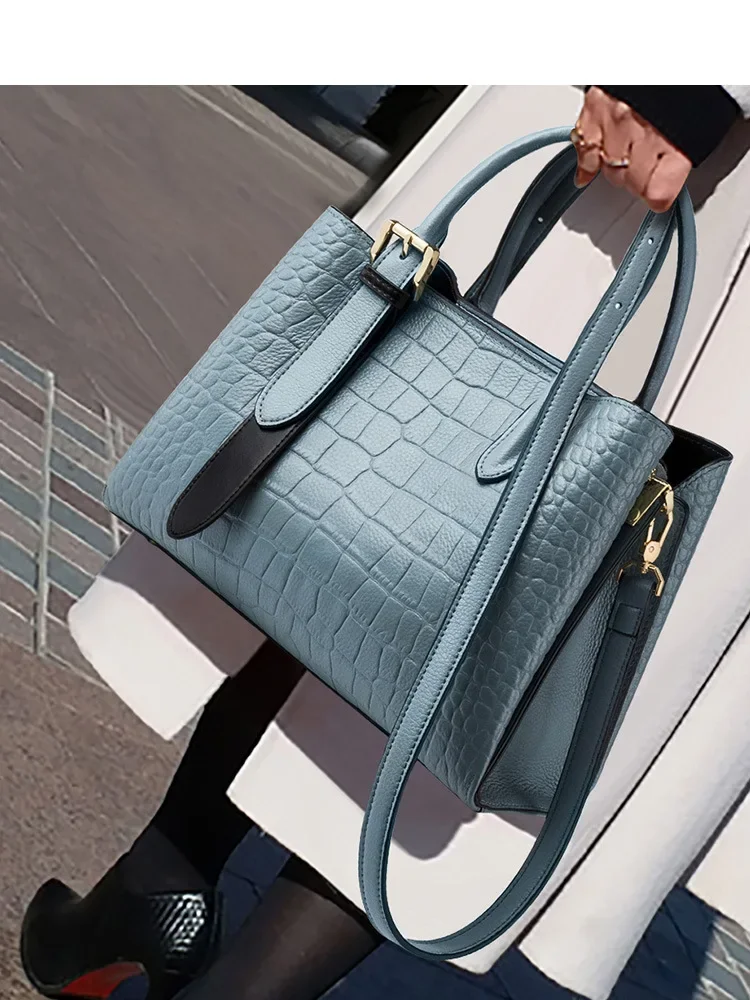 New Bag Large Capacity Women's Bag 2024 New Fashion Simple Handbag Single Shoulder Crossbody Bag Bags Luxury Handbags
New Bag Large Capacity Women's Bag 2024 New Fashion Simple Handbag Single Shoulder Crossbody Bag Bags Luxury Handbags