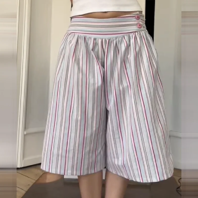 Women's Casual Multicolor Striped Wide Leg Shorts High Waist Elastic Waistband Loose Fit Knee-length Culottes For Daily Wear
Women's Casual Multicolor Striped Wide Leg Shorts High Waist Elastic Waistband Loose Fit Knee-length Culottes For Daily Wear