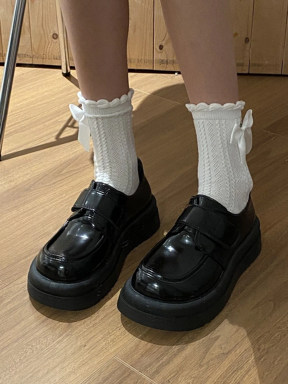 Autumn New Women's Japanese School Style Chunky Heel Round Toe Mary Jane Loafer Flats Velcro Casual Shoes
Autumn New Women's Japanese School Style Chunky Heel Round Toe Mary Jane Loafer Flats Velcro Casual Shoes