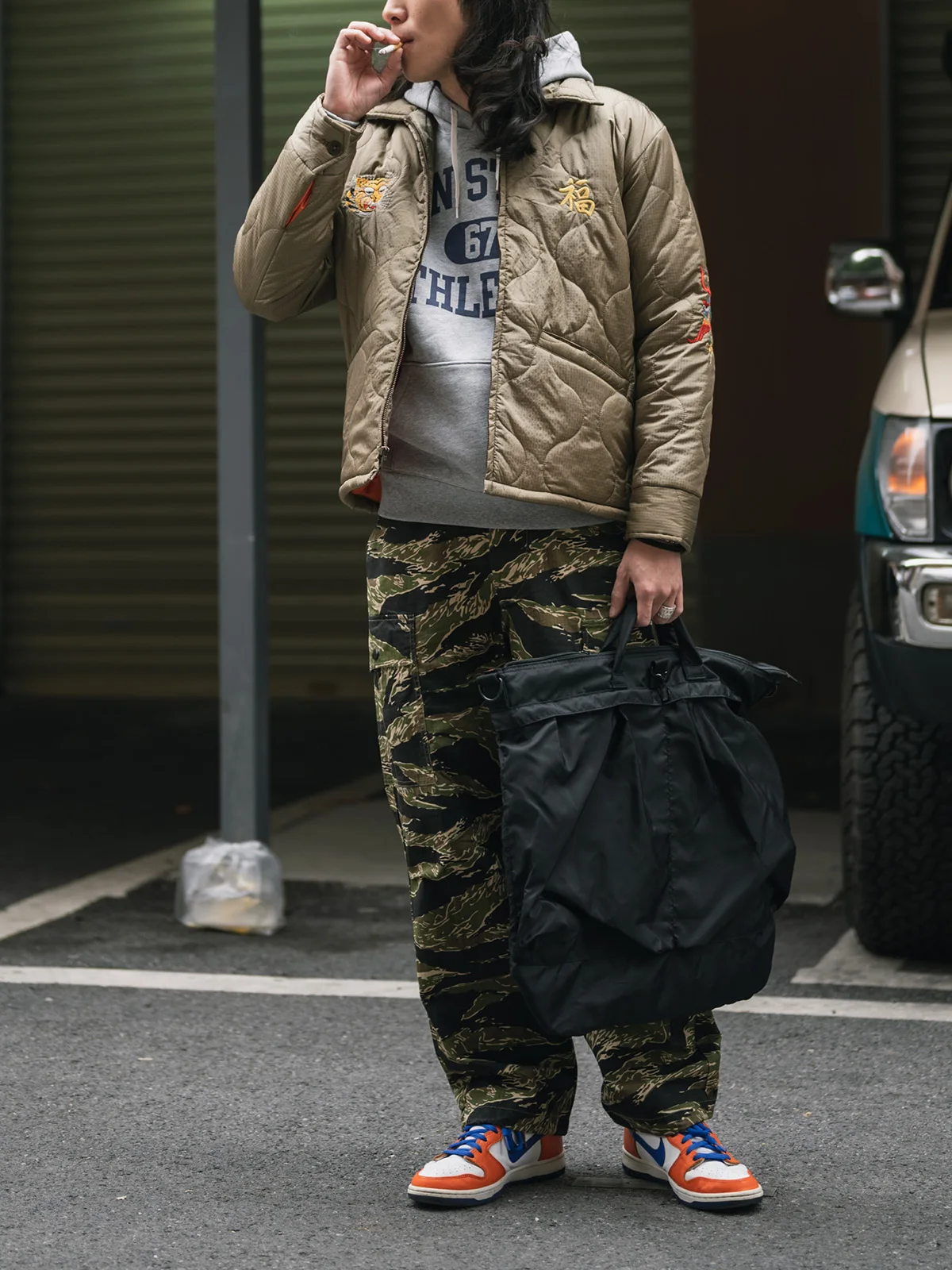 Non Sto Vietnam War Souvenir Embroidered Jaet Cotton Vest Warmth Outerwear Stand Fit Retro Japanese Sle Collar Coat
Non Sto Vietnam War Souvenir Embroidered Jaet Cotton Vest Warmth Outerwear Stand Fit Retro Japanese Sle Collar Coat