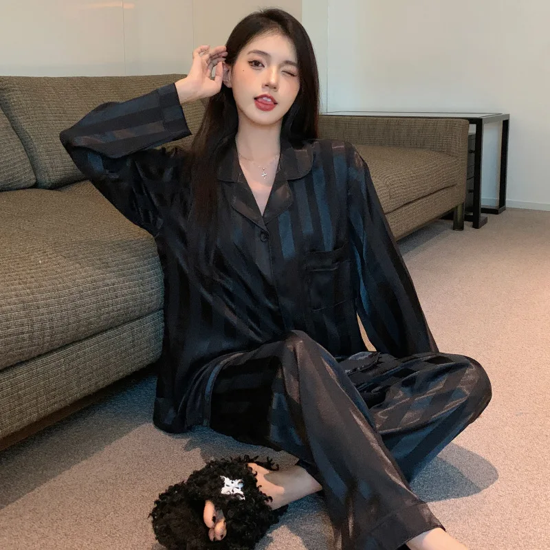 Spring and Summer New French-Style Girls' Pajamas, Ice Silk Long-Sleeve Top and Long Pants, Loose Ins-Style Simple Homewear Set
Spring and Summer New French-Style Girls' Pajamas, Ice Silk Long-Sleeve Top and Long Pants, Loose Ins-Style Simple Homewear Set