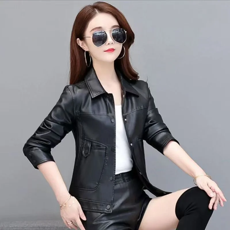 Short Locomotive Women's Leather Coat Top Super Red Black Leather Jacket 2026 New Fashion Versatile Spring Autumn Outerwear
Short Locomotive Women's Leather Coat Top Super Red Black Leather Jacket 2026 New Fashion Versatile Spring Autumn Outerwear