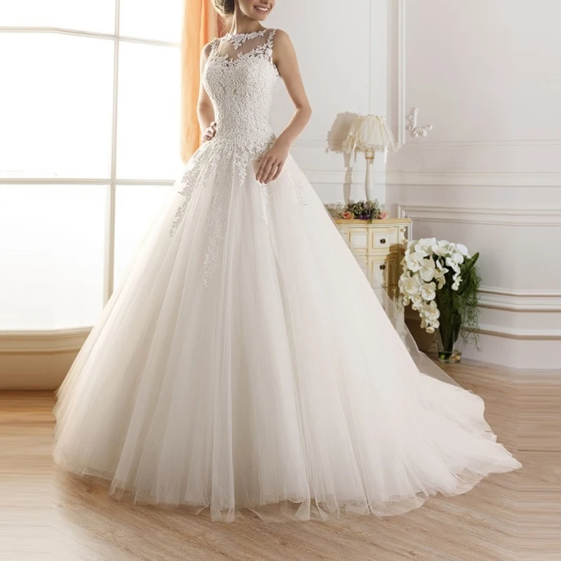 Sexy Illusion Tulle Garden Wedding Dresses Sleeveless Lace Appliques Sheer Back Buttons Wedding Bridal Gowns vestidos de novia
Sexy Illusion Tulle Garden Wedding Dresses Sleeveless Lace Appliques Sheer Back Buttons Wedding Bridal Gowns vestidos de novia