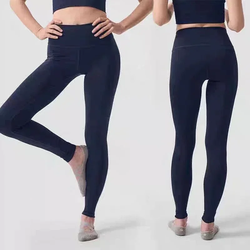 lo Yoga Women's Fitness Sexy Comfortable Seamless Solid Color Leggings Tight Sportswear 7/8 High Waists air Leggings Yoga Pants
lo Yoga Women's Fitness Sexy Comfortable Seamless Solid Color Leggings Tight Sportswear 7/8 High Waists air Leggings Yoga Pants