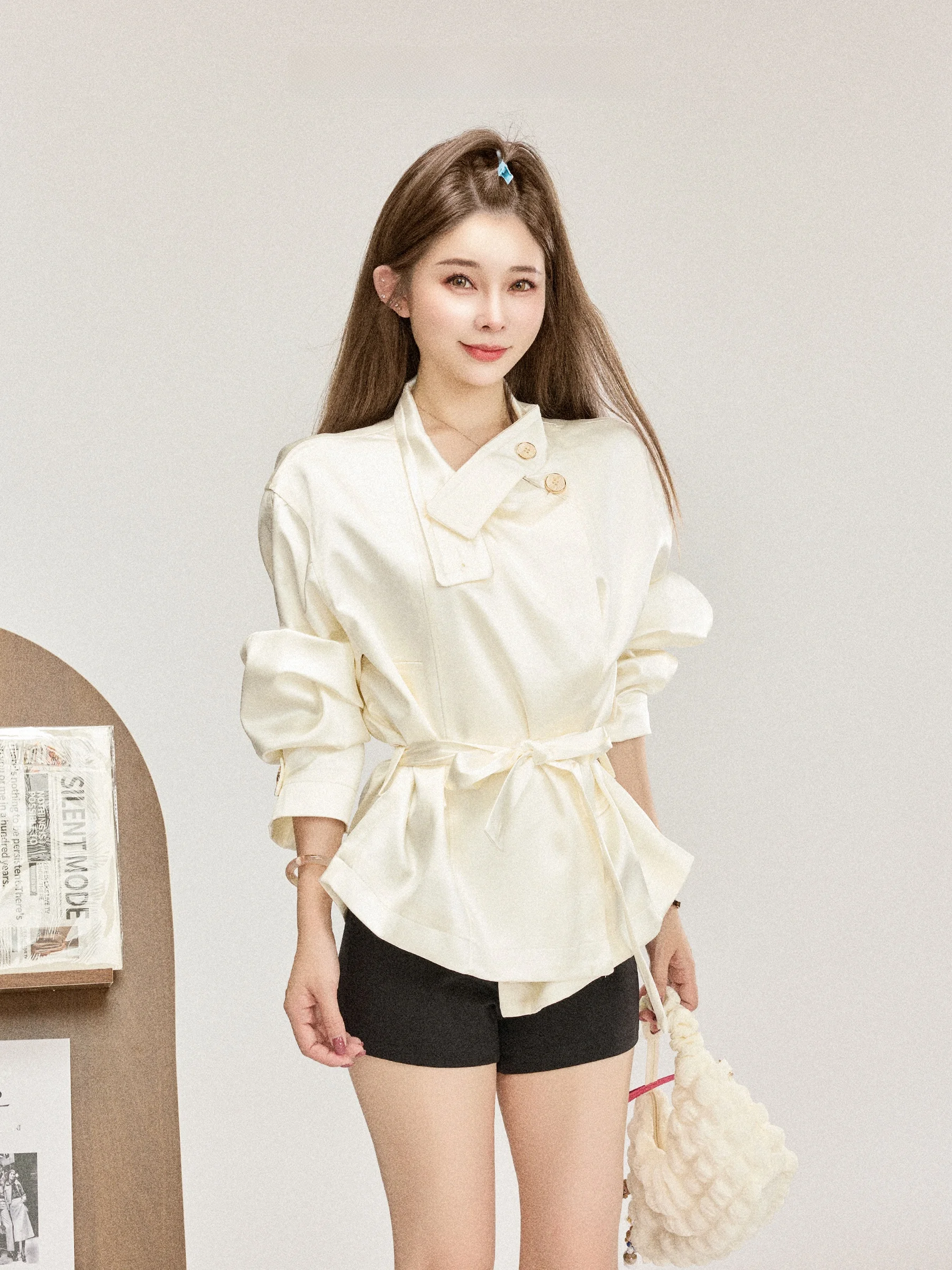 White Ele Long Sve Women's Windbreaker Slimming Waist Design ort Outerwear Cleanfit Sle Button Closure Pure Color
White Ele Long Sve Women's Windbreaker Slimming Waist Design ort Outerwear Cleanfit Sle Button Closure Pure Color