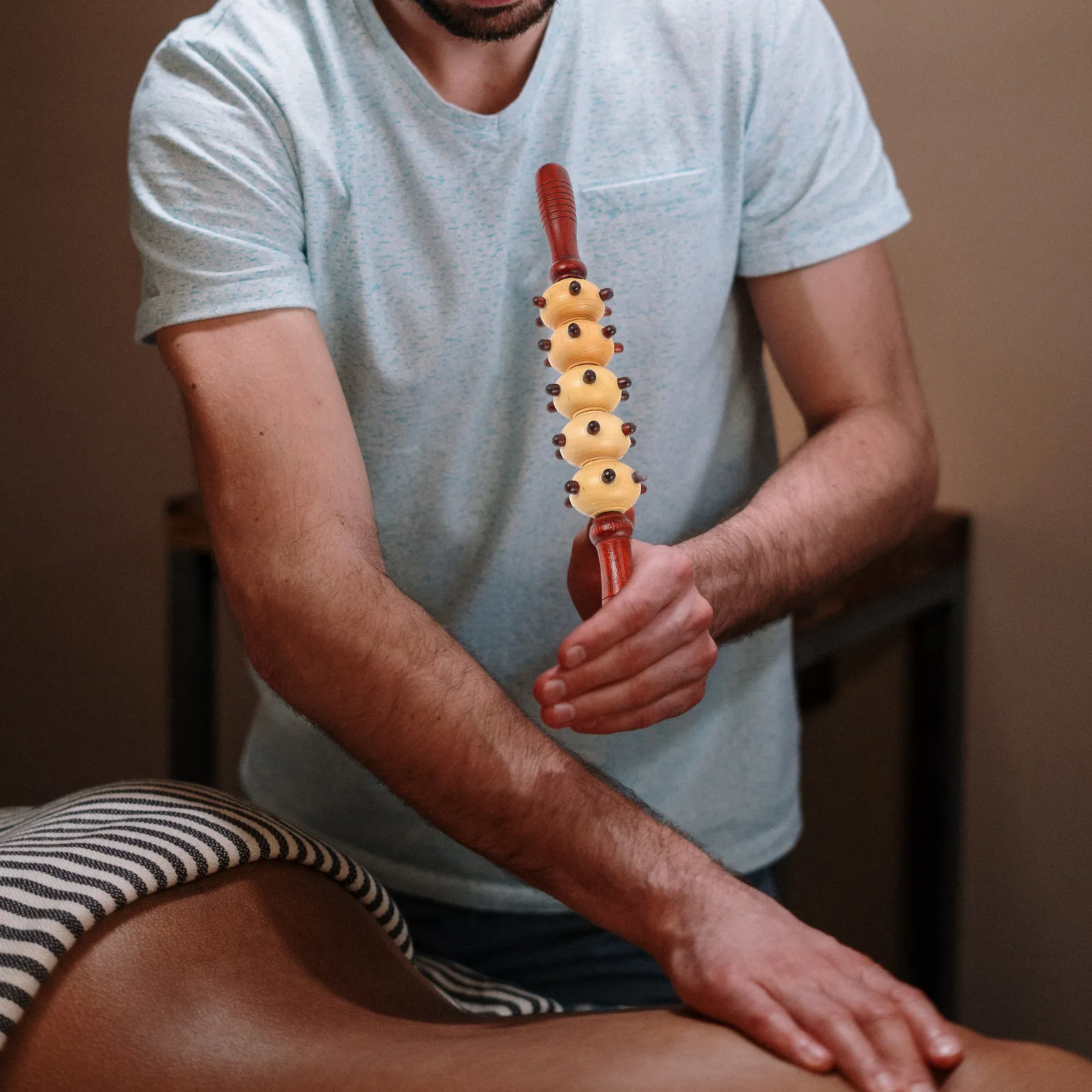 1Pcs Wooden Massage Roller Full Body Massager Stick Yoga Relax Rod Belly Muscle Fatigue Relief Pain Relief
1Pcs Wooden Massage Roller Full Body Massager Stick Yoga Relax Rod Belly Muscle Fatigue Relief Pain Relief