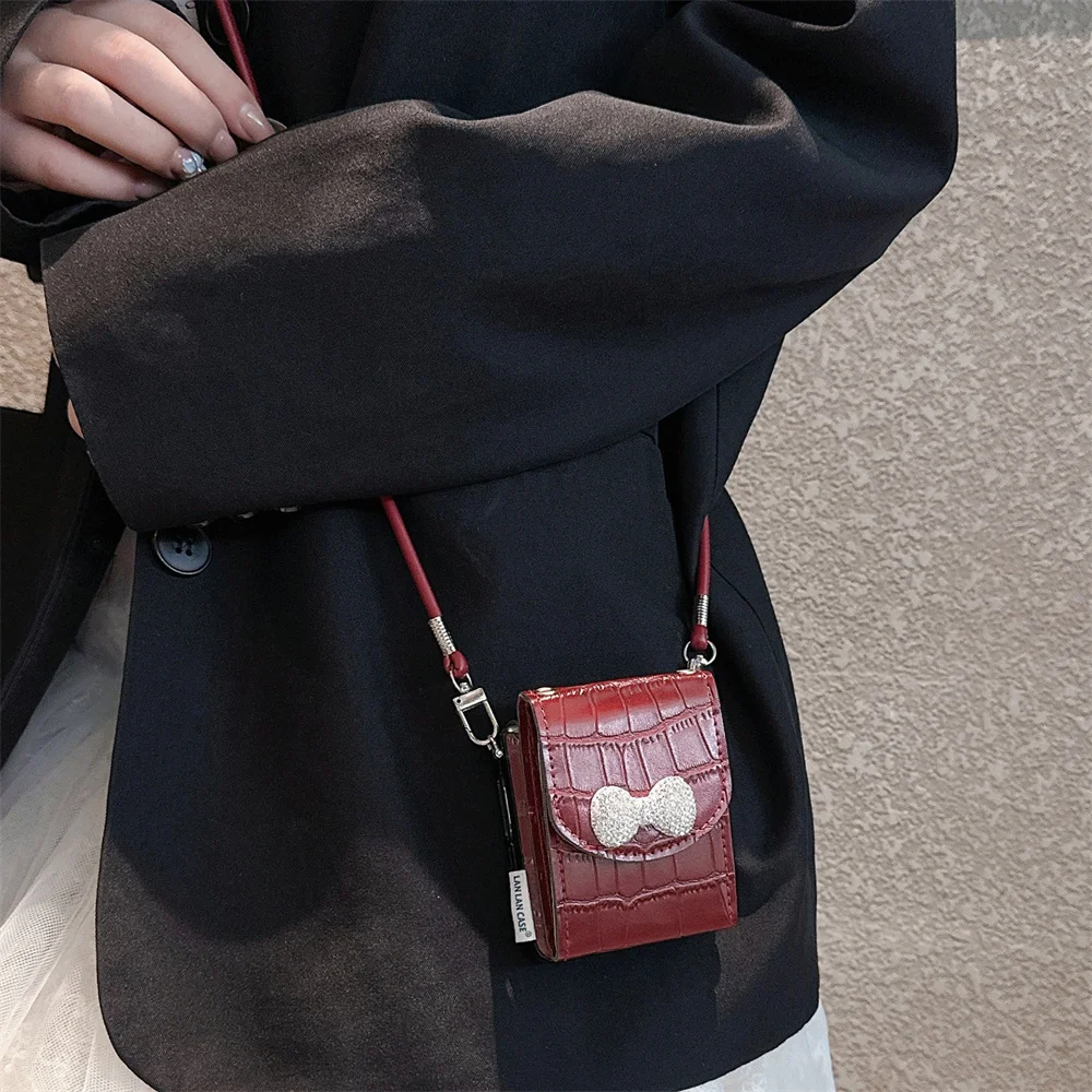 Fashion Leather Diamond Bow With Card Holder Phone case For Samsung Galaxy Z Flip6 Flip7 Flip5 6 7FE Flip6 Cover Crossbody Cases
Fashion Leather Diamond Bow With Card Holder Phone case For Samsung Galaxy Z Flip6 Flip7 Flip5 6 7FE Flip6 Cover Crossbody Cases