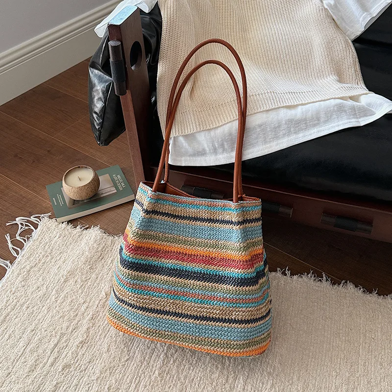 Bohemian Style Woven Handbag in New Design, Perfect for Women, Simple and Versatile, Large Capacity, Single Shoulder Bucket Bag
Bohemian Style Woven Handbag in New Design, Perfect for Women, Simple and Versatile, Large Capacity, Single Shoulder Bucket Bag