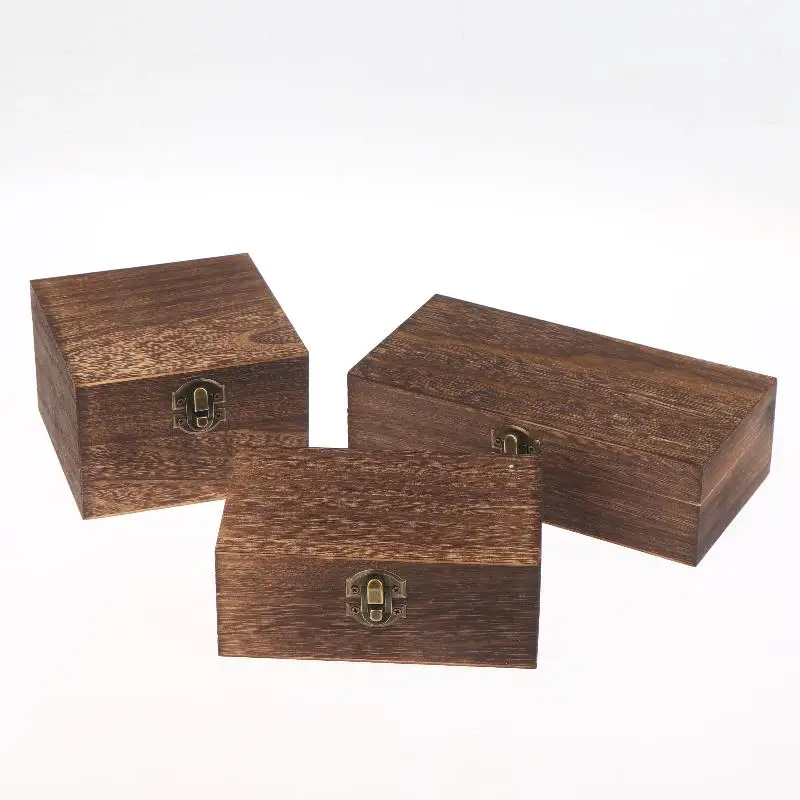 Hinged‑Lid Wooden Storage Box Retro Square Portable Jewelry Organizer Exquisite Home Decor & Festival Gift
Hinged‑Lid Wooden Storage Box Retro Square Portable Jewelry Organizer Exquisite Home Decor & Festival Gift