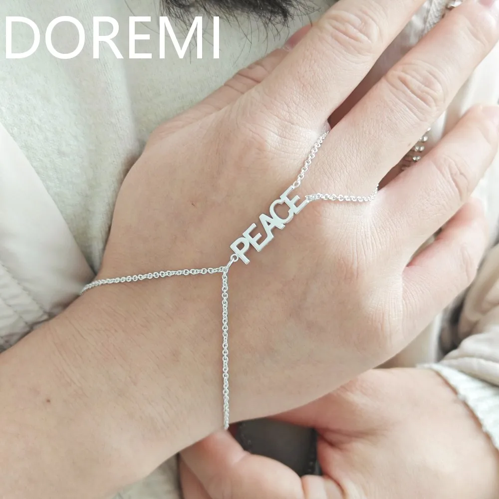 Lateefah Детская коллекция украшений, персонализируемое имя, ожерелье с сердечком, браслет с гравировкой, серьги 18 мм, персонализированные детские
Lateefah Детская коллекция украшений, персонализируемое имя, ожерелье с сердечком, браслет с гравировкой, серьги 18 мм, персонализированные детские