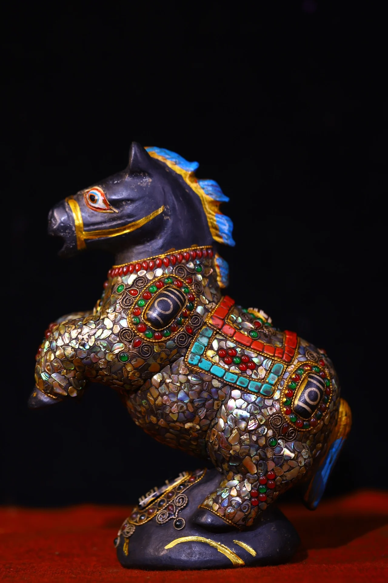 8"Tibetan Temple Collection Old Natural Meteorite Gem gZi Beads Zodiac Horse Statue Pendant Amulet Dharma Amass wealth Ornaments
8"Tibetan Temple Collection Old Natural Meteorite Gem gZi Beads Zodiac Horse Statue Pendant Amulet Dharma Amass wealth Ornaments