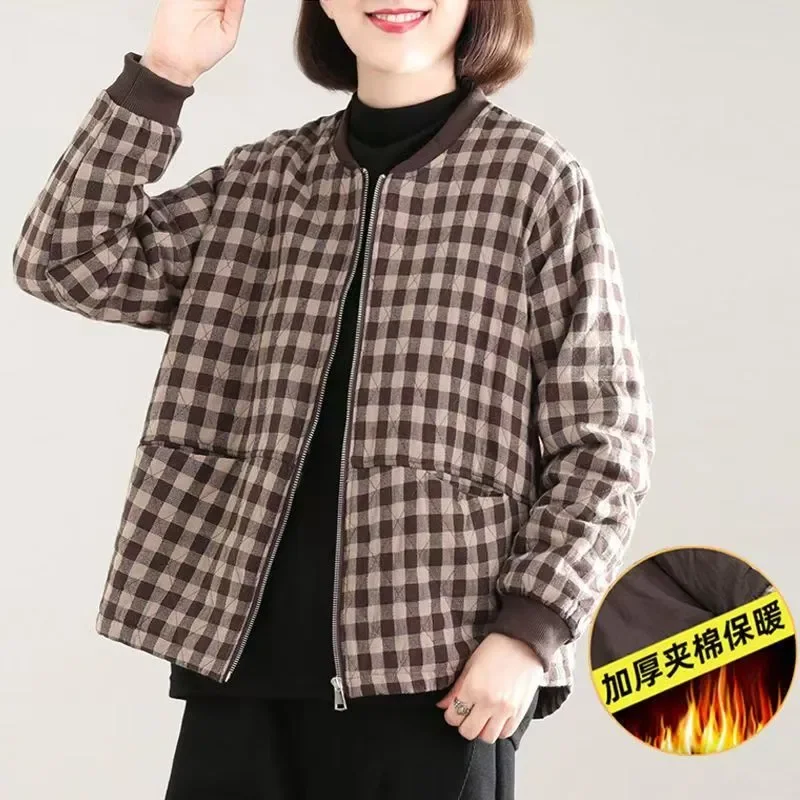 New Light and Short Loose Loose Ladies Thickened Jacket for Women in Autumn and Winter
New Light and Short Loose Loose Ladies Thickened Jacket for Women in Autumn and Winter