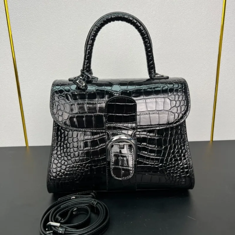 Designer Luxury Bag Women High Quality Crocodile Embossed Trapezoidal Shape Handbag Classic Silver Buckle Elegant Crossbody Bag
Designer Luxury Bag Women High Quality Crocodile Embossed Trapezoidal Shape Handbag Classic Silver Buckle Elegant Crossbody Bag