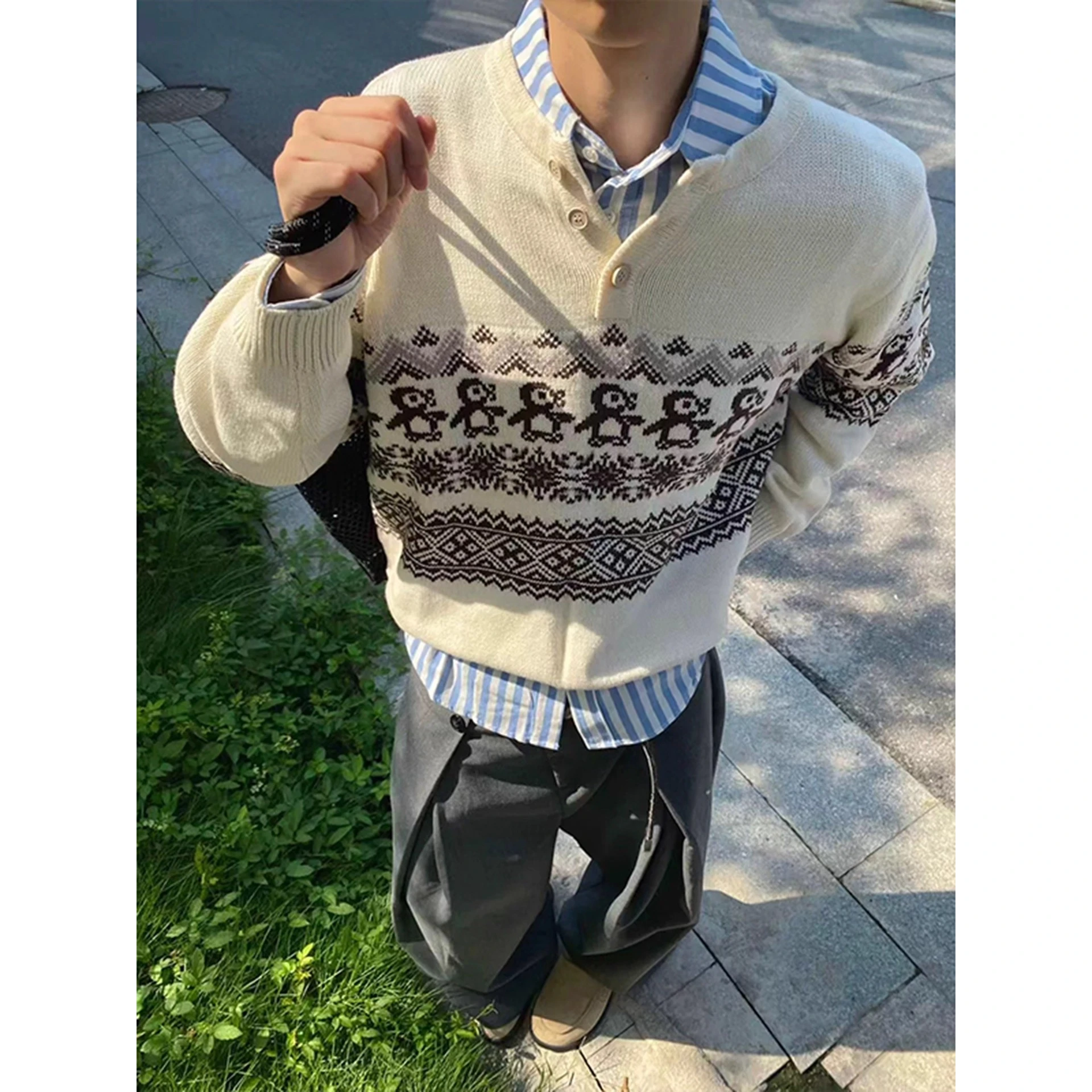 Retro Cisas Penguin Fair Isle Knit round Ne Sweater Men's Winter Loose Couple Knitted Pullover Soft Polyester Casual
Retro Cisas Penguin Fair Isle Knit round Ne Sweater Men's Winter Loose Couple Knitted Pullover Soft Polyester Casual